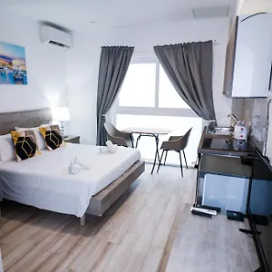 3* Pensión Napoli